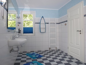 Ferienwohnung Hauptdeck - Badezimmer Bild 1